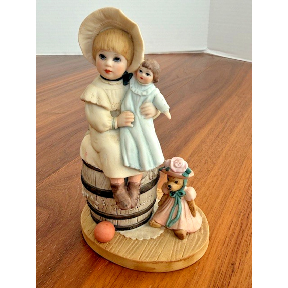 Jan Hagara Sharice -Limited Edition #8338 Little Girl Doll Teddy Barrell S20603